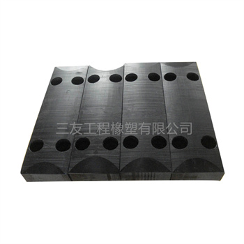 uhmwpe fender panel (2).jpg